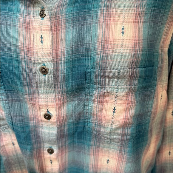Ariat Relaxed Fit Plaid Shirt in Blue and Pink Sz.L - Picture 3 of 7